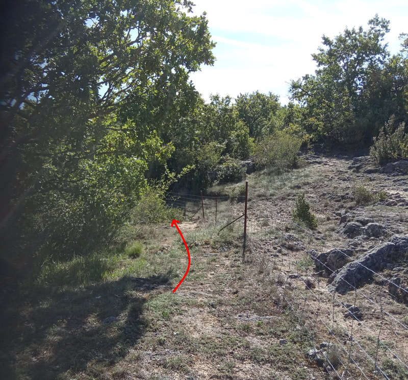 La clôture veut nous faire un croc-en-jambe